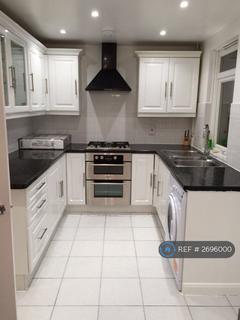 undefined, Augustus Close, Cambridge, CB4