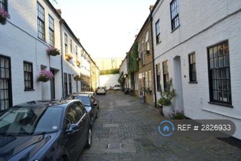 4 bedroom terraced house to rent, Ernshaw Place, London, SW15