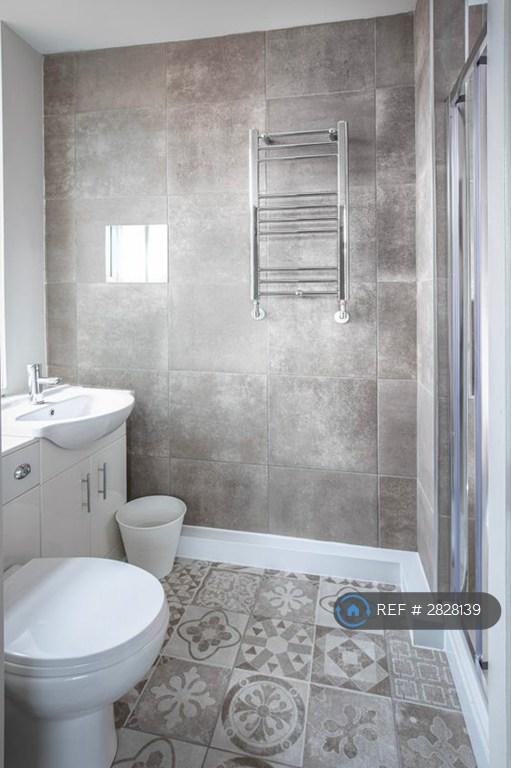 R7 Ensuite