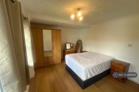 undefined, Grand Court, Gillingham, ME7