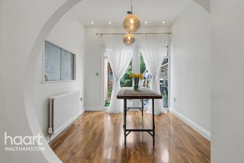 3 bedroom terraced house for sale, Salop Road, Walthamstow