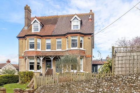 4 bedroom semi-detached house for sale, College Hill, Steyning BN44