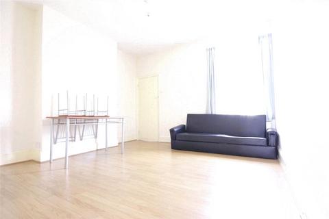 3 bedroom apartment to rent, Kensington Gardens, Ilford, IG1