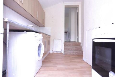 3 bedroom apartment to rent, Kensington Gardens, Ilford, IG1