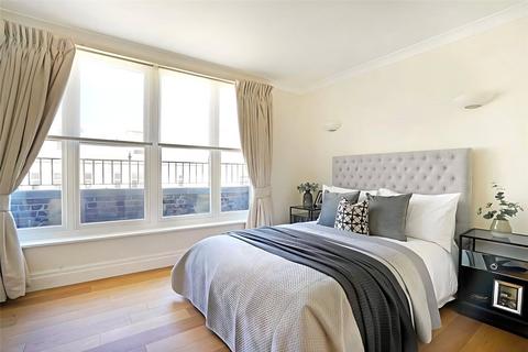 3 bedroom apartment to rent, Temple Avenue, London, EC4Y
