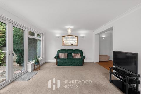 undefined, Oakwood Drive, St. Albans, AL4 0XD