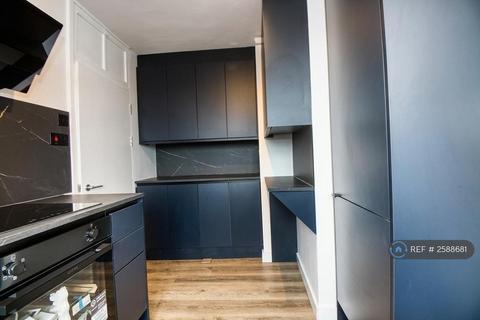 undefined, Evelyn Court, London, N1