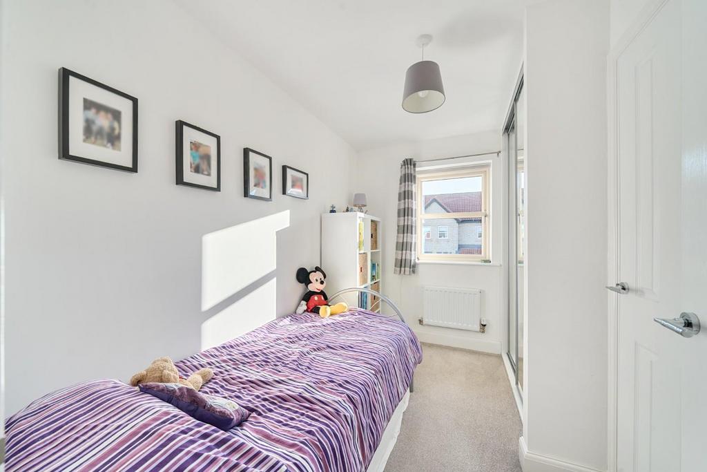 Bedroom 2.jpg