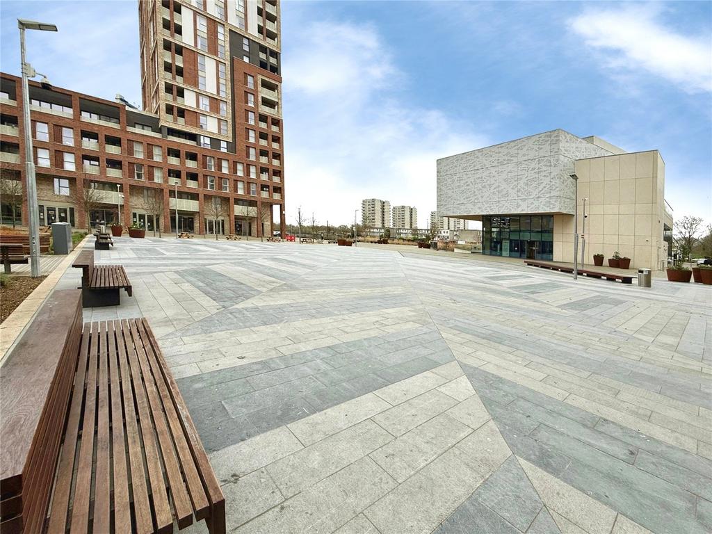 Cygnet Square