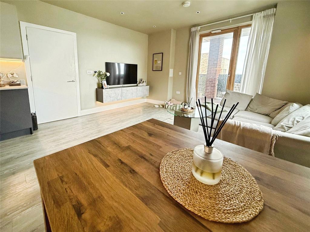 Open Plan Reception