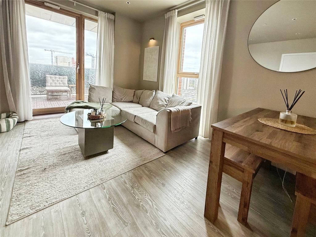 Open Plan Reception