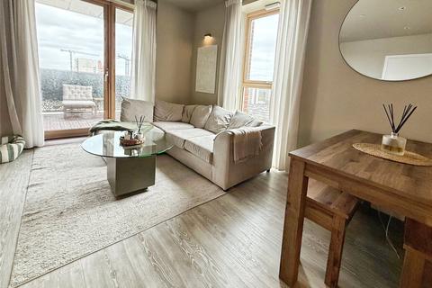 1 bedroom flat for sale, Kite Close, London SE2