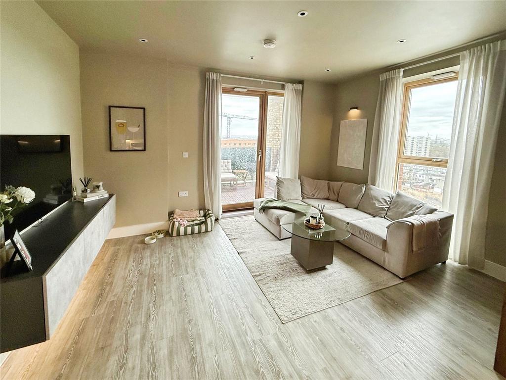 Open Plan Reception