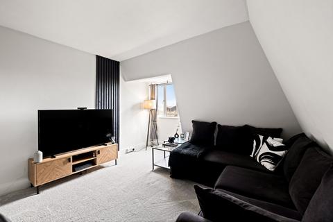 2 bedroom flat for sale, Augusta Gardens, Folkestone, CT20