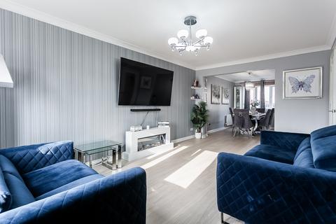 4 bedroom detached house for sale, Joseph Cumming Gardens, Broxburn, EH52