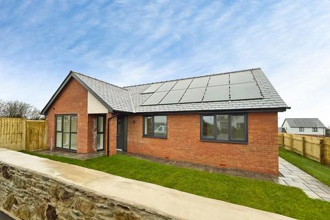 3 bedroom detached bungalow for sale, Holyhead Road, Llannerch-y-Medd, Anglesey, LL71