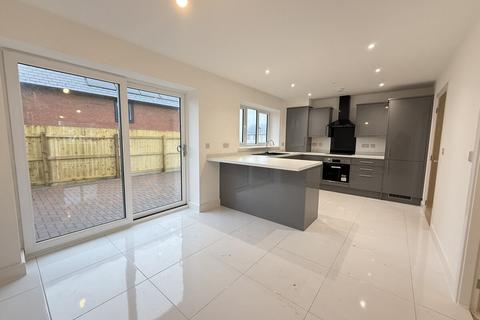 3 bedroom detached bungalow for sale, Holyhead Road, Llannerch-y-Medd, Anglesey, LL71