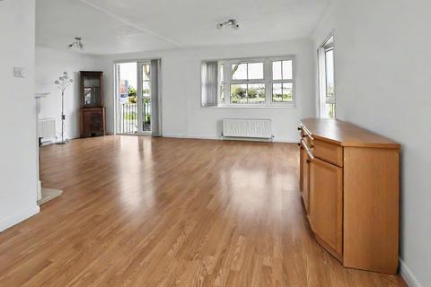 2 bedroom park home for sale, Kings Park Creek Road, Canvey Island SS8