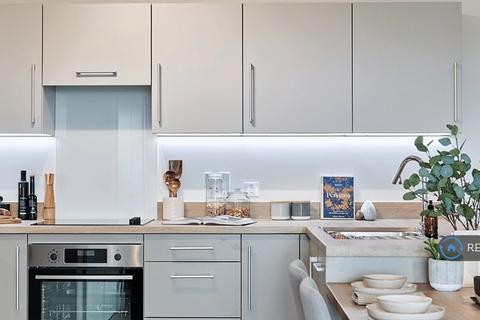 1 bedroom flat to rent, Barking Wharf Square, Barking, IG11