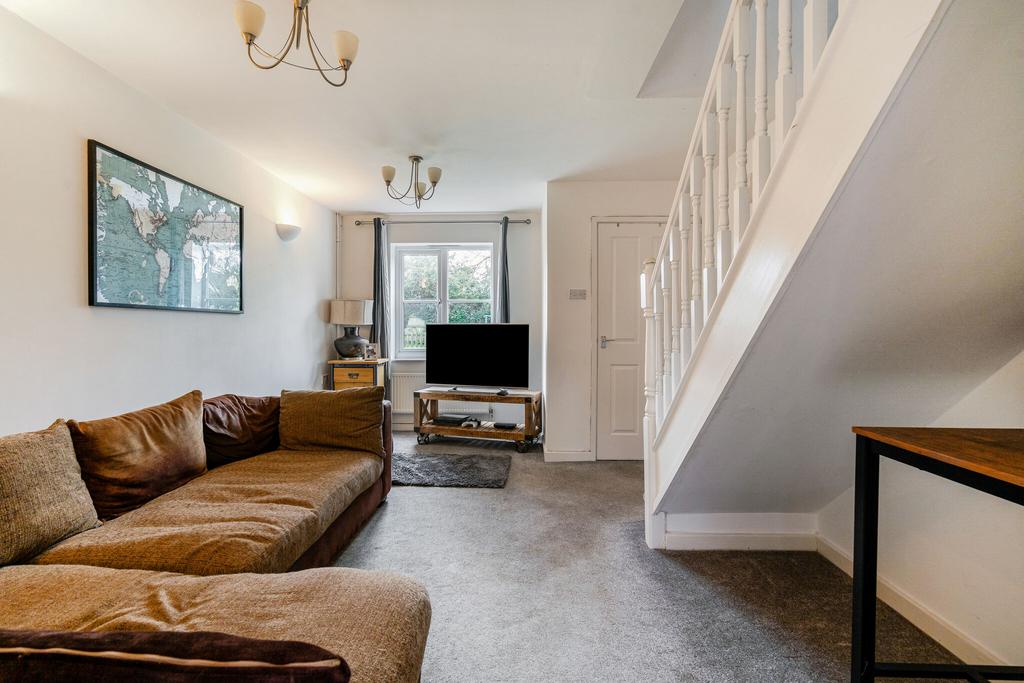 5 Short Lane - Image 6