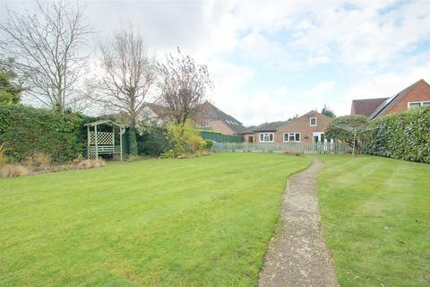 undefined, Bellingdon, Chesham