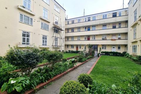 2 bedroom flat to rent, Lansdowne Way, London
