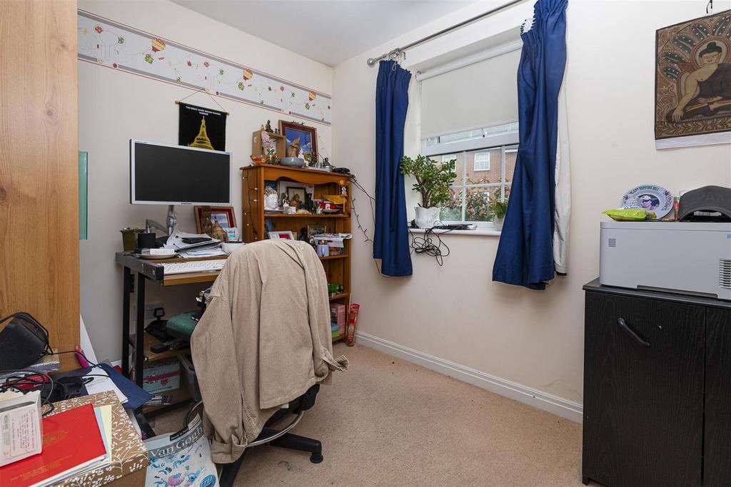 Bedroom Three/Study