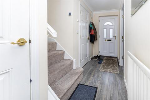 5 bedroom detached house for sale, Blackthorn Drive, Huddersfield HD3