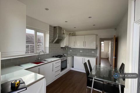 undefined, Ashford Avenue, Worsley, M28