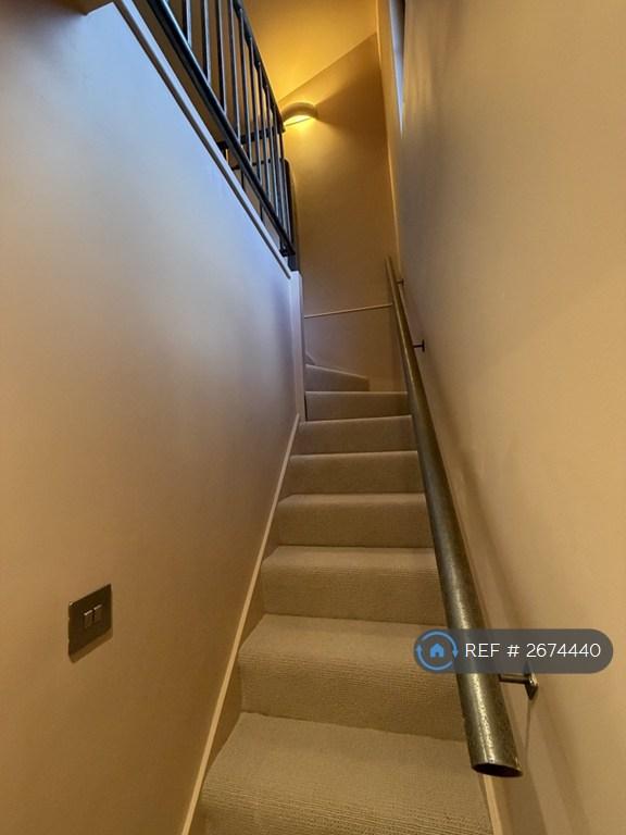 Access To Bedroom 4