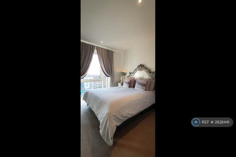 undefined, Juniper Drive, London, SW18