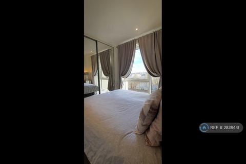 undefined, Juniper Drive, London, SW18