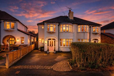 4 bedroom semi-detached house for sale, The Nook, Newton, CH2