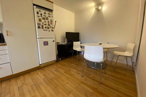 1 bedroom flat to rent, Surrey Quays Road(SAAD), London SE16