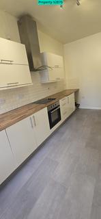 2 bedroom end of terrace house to rent, 87 Thorncliffe Street, Huddersfield, HD3