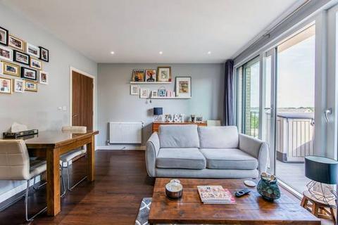 Moorhen Drive, West Hendon, London NW9