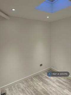 2 bedroom flat to rent, A, Folkestone, CT20