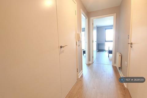 1 bedroom flat to rent, Devons Road, London, E3