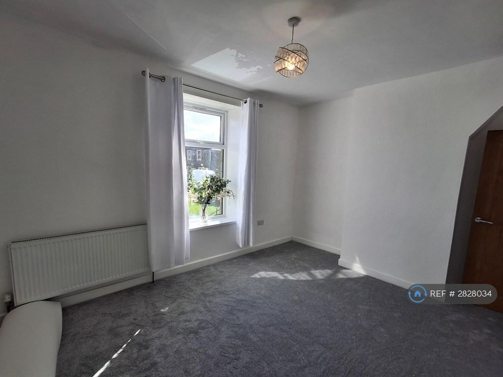 Front Bedroom - Double