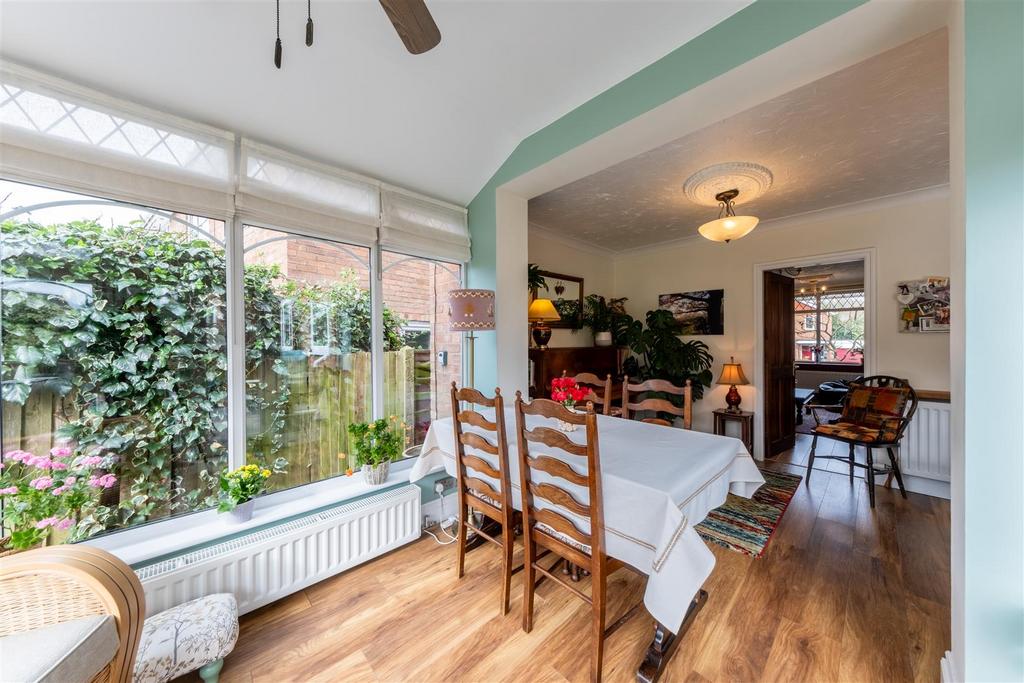 18 East Lane-011.jpg