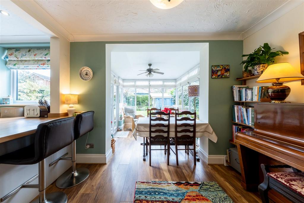 18 East Lane-007.jpg