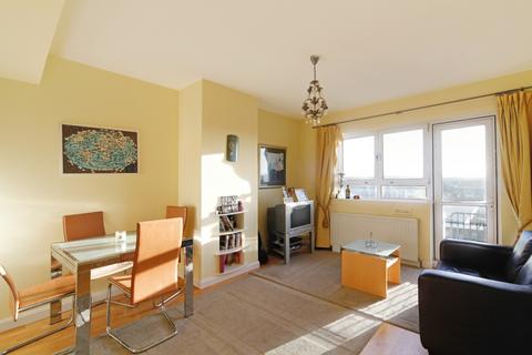 1 bedroom flat to rent, Alfred Butt House Holdernesse Road SW17