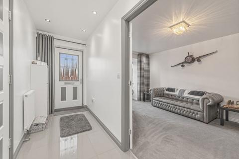 4 bedroom detached house for sale, Heatherfields Crescent, New Rossington, Doncaster, DN11 0TY