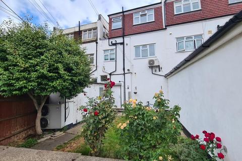 undefined, Chiltern Drive, Surbiton KT5