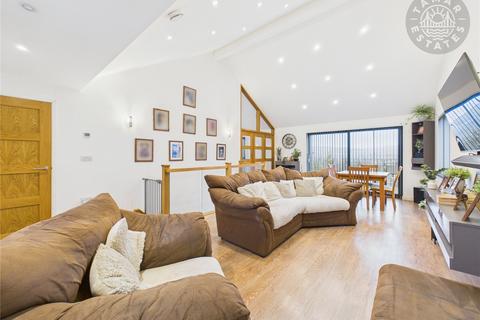 3 bedroom detached house for sale, 'Modern detached living at its finest — an impressive home'
