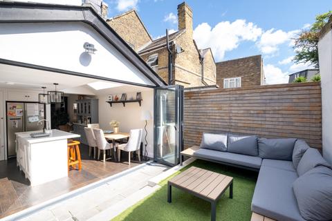 undefined, Verran Road London SW12
