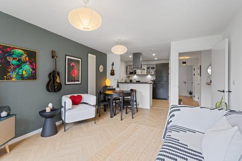 2 bedroom ground floor flat for sale, 13/1 East Pilton Farm Crescent, Fettes, Edinburgh, EH5 2GF
