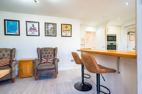 4 bedroom detached house for sale, Yateley GU46