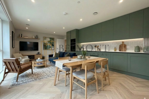 2 bedroom apartment to rent, Explorer Way, Millbrook Park, London