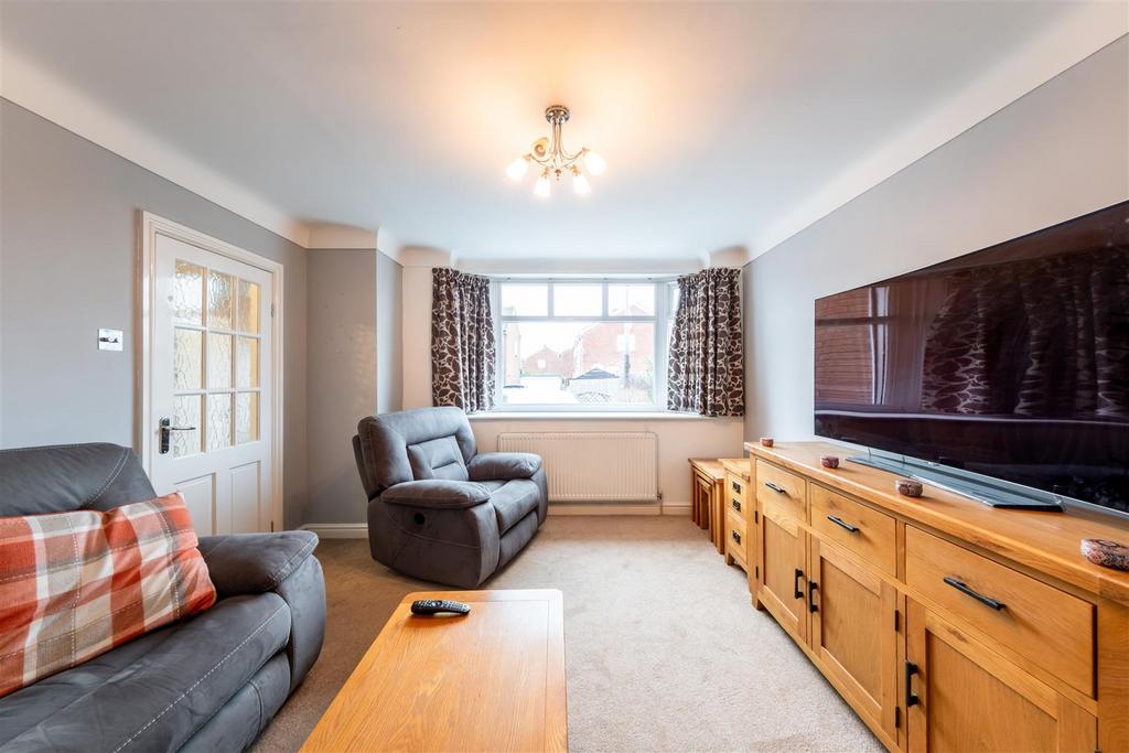 70 Meadow Lane-010.JPG